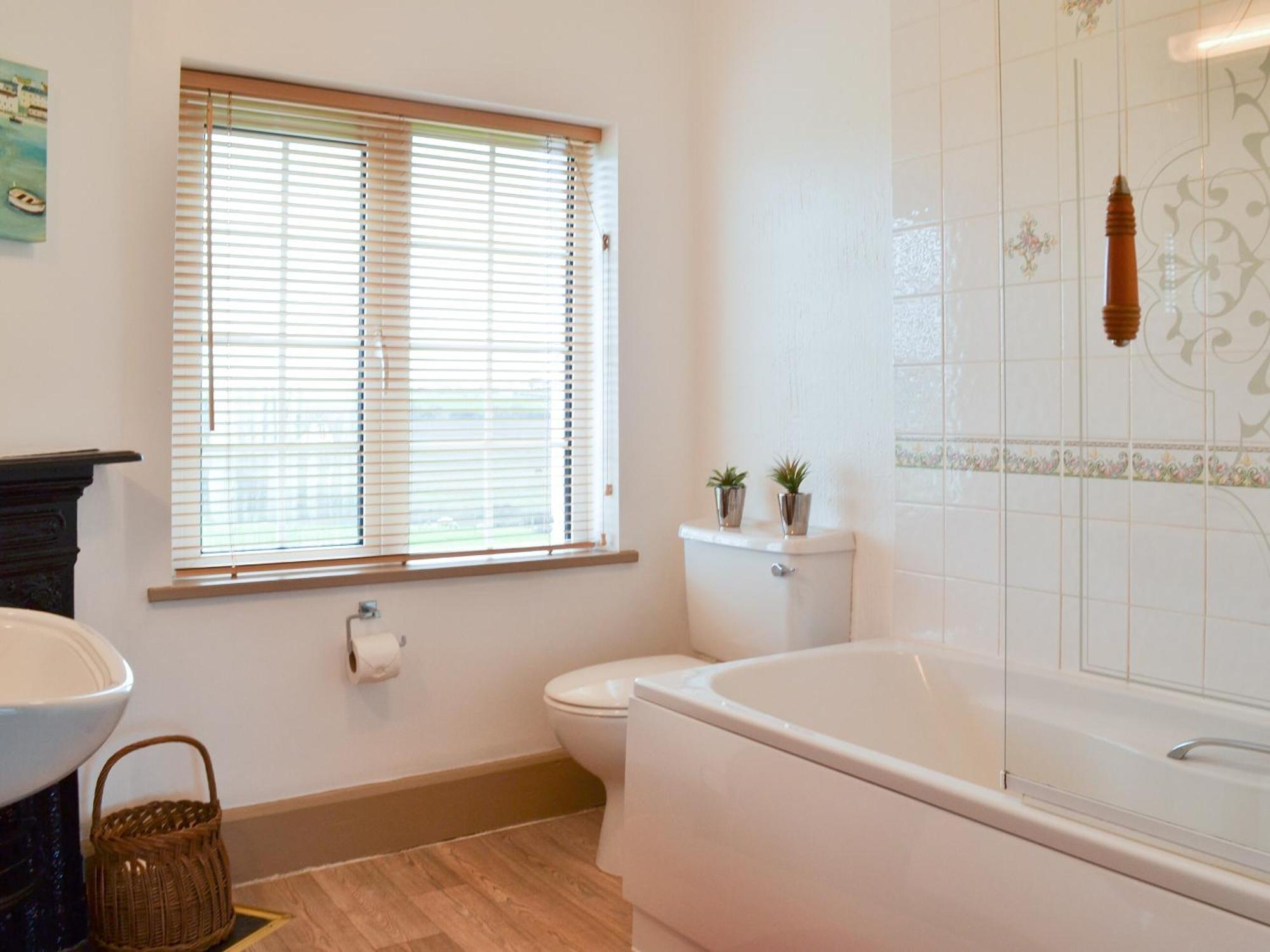 St Cadoc Cottage Saint Merryn Esterno foto