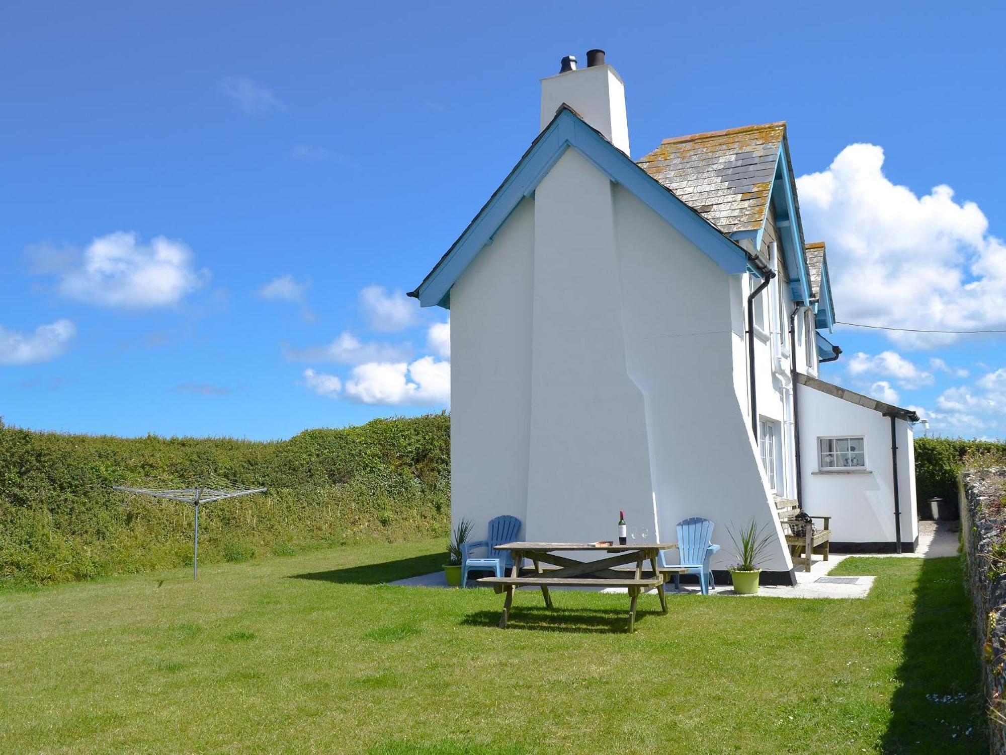 St Cadoc Cottage Saint Merryn Esterno foto
